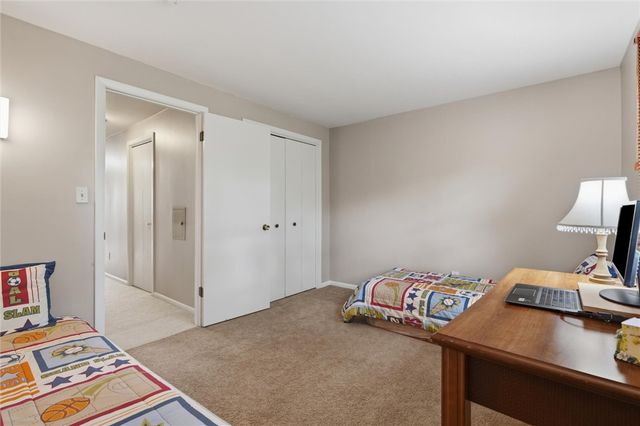 124 Windsor Court, Monroeville, PA 15146