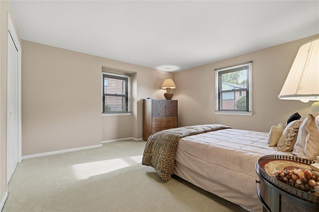 124 Windsor Court, Monroeville, PA 15146