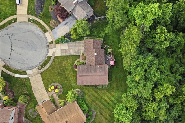 124 Windsor Court, Monroeville, PA 15146