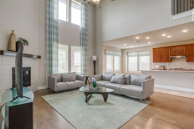 9620 Abington Avenue, Fort Worth, TX 76131