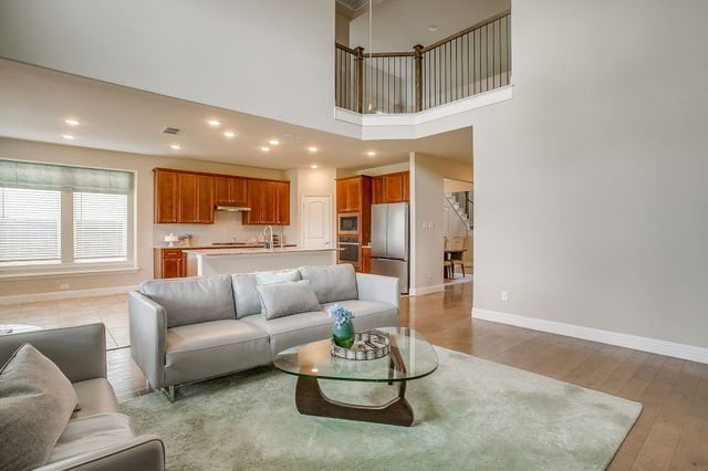9620 Abington Avenue, Fort Worth, TX 76131