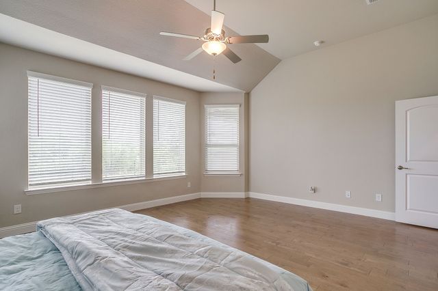 9620 Abington Avenue, Fort Worth, TX 76131