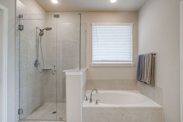 9620 Abington Avenue, Fort Worth, TX 76131