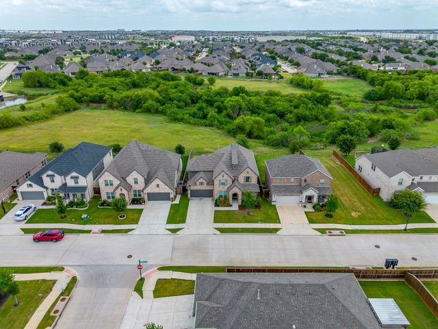 9620 Abington Avenue, Fort Worth, TX 76131