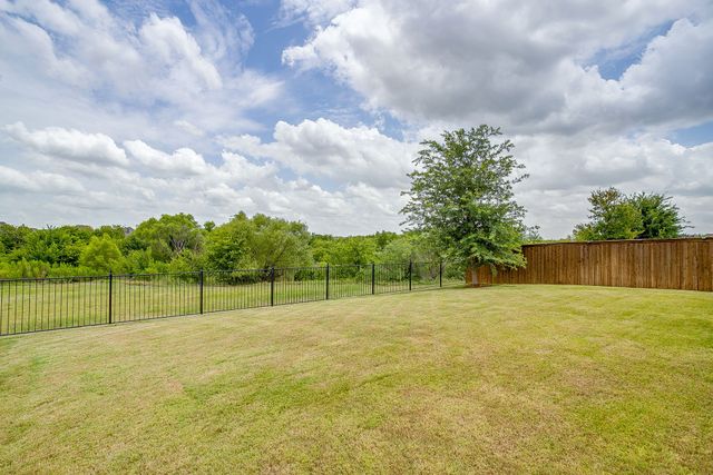 9620 Abington Avenue, Fort Worth, TX 76131