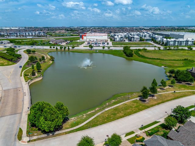 9620 Abington Avenue, Fort Worth, TX 76131