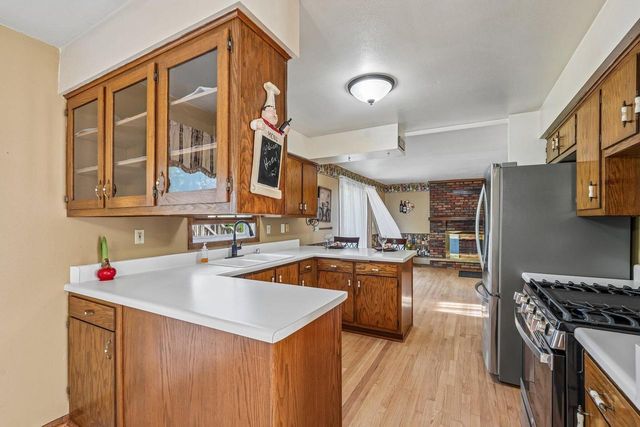 205 Fox Glen ROAD, Fredonia, WI 53021