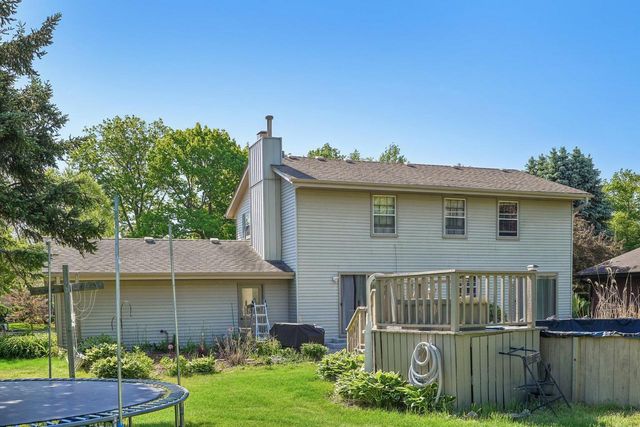 205 Fox Glen ROAD, Fredonia, WI 53021