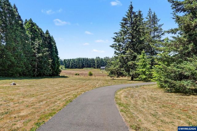 6965 Nichols Heights Wy SE, Salem, OR 97306