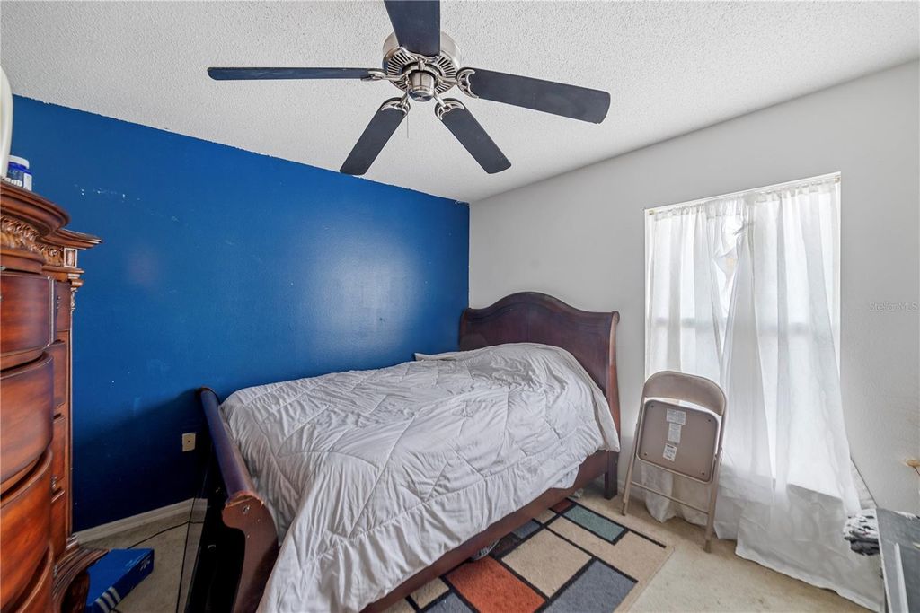 Image 19 of property listing at 12965 TRIBUTE DRIVE, Riverview, FL 33578