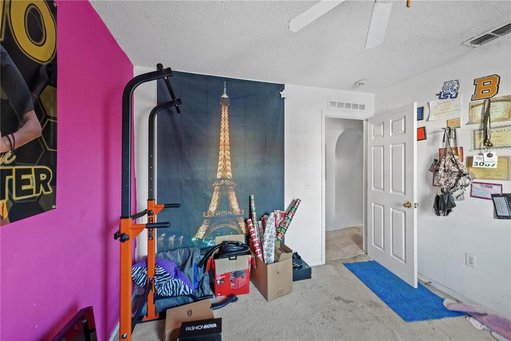 Image 37 of property listing at 12965 TRIBUTE DRIVE, Riverview, FL 33578