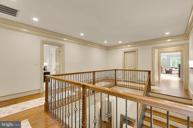 606 KENTLAND DR, Great Falls, VA 22066