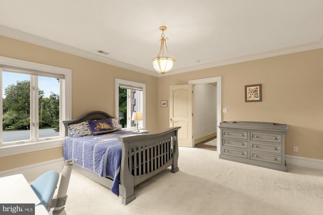 606 KENTLAND DR, Great Falls, VA 22066