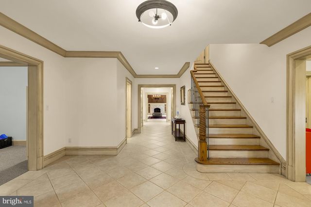 606 KENTLAND DR, Great Falls, VA 22066