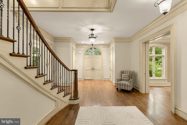 606 KENTLAND DR, Great Falls, VA 22066