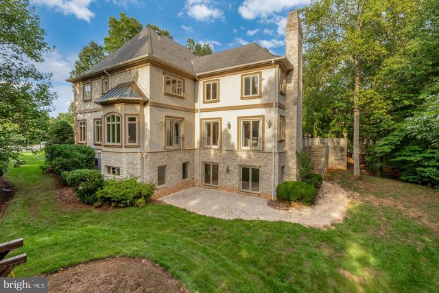 606 KENTLAND DR, Great Falls, VA 22066