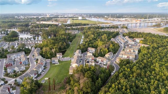 1808 Aft WAY, Chesapeake, VA 23323