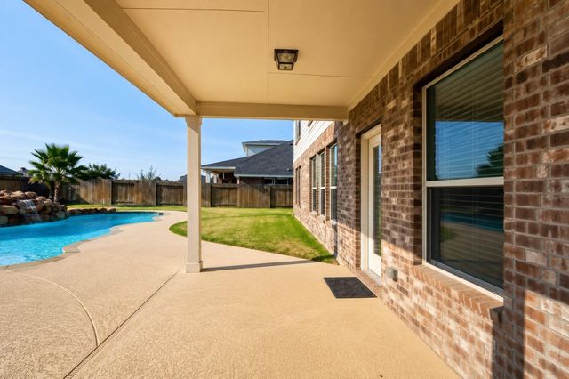 2711 Kestrel Trace Lane, Katy, TX 77494