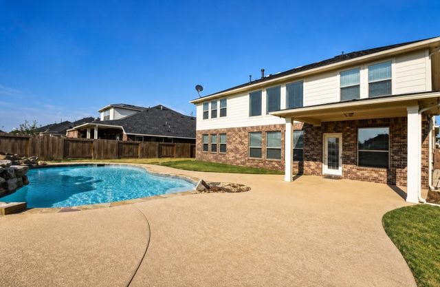 2711 Kestrel Trace Lane, Katy, TX 77494