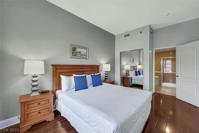 30 Strada Di Villaggio 205, Henderson, NV 89011