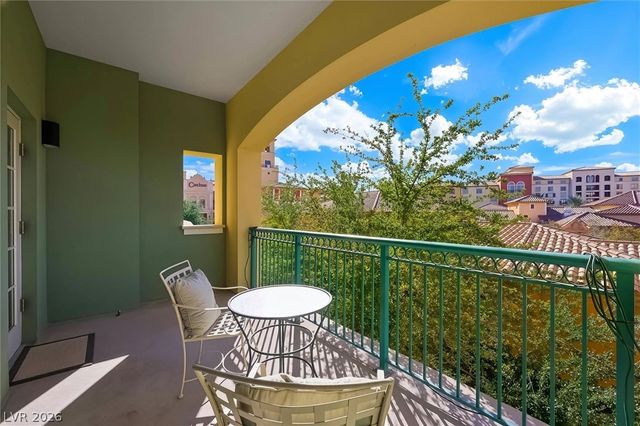 30 Strada Di Villaggio 205, Henderson, NV 89011