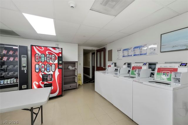 30 Strada Di Villaggio 205, Henderson, NV 89011