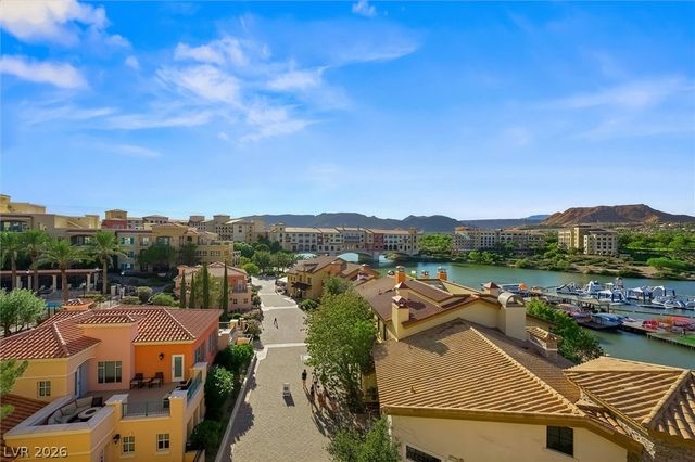 30 Strada Di Villaggio 205, Henderson, NV 89011