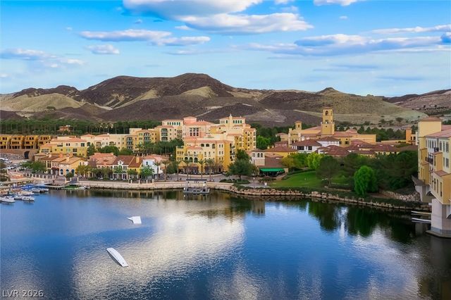 30 Strada Di Villaggio 205, Henderson, NV 89011