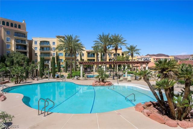 30 Strada Di Villaggio 205, Henderson, NV 89011