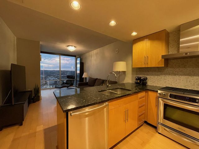 300 Bowie ST 3204, Austin, TX 78703