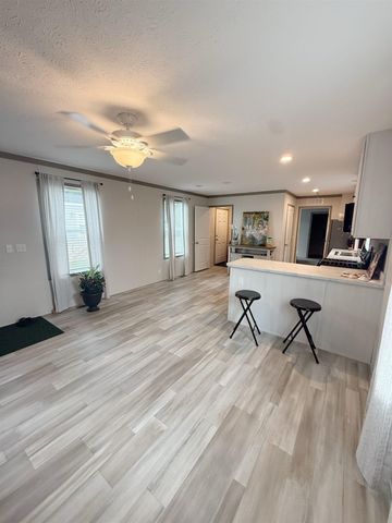 1178 Ironstone Drive, Mount Pleasant, MI 48858