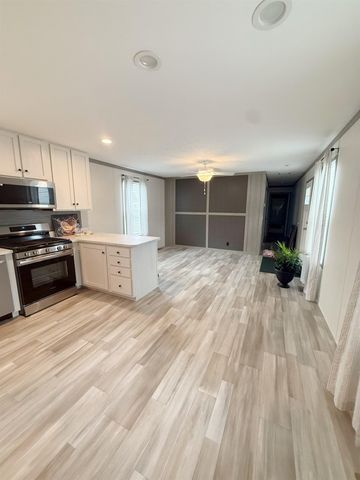 1178 Ironstone Drive, Mount Pleasant, MI 48858