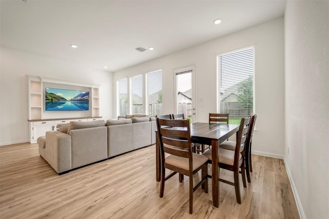 4127 Champlain Way, Iowa Colony, TX 77583