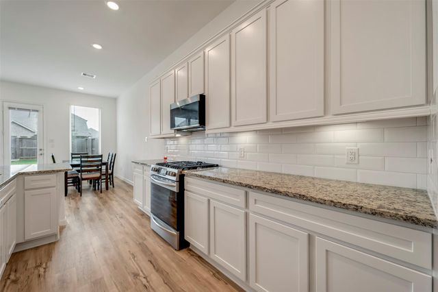 4127 Champlain Way, Iowa Colony, TX 77583