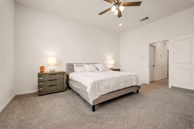 4127 Champlain Way, Iowa Colony, TX 77583