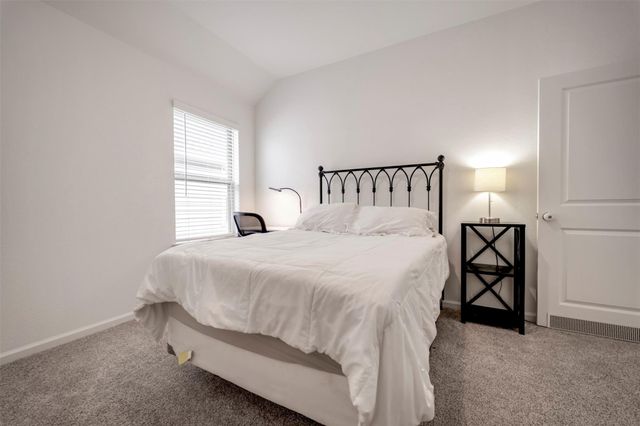 4127 Champlain Way, Iowa Colony, TX 77583