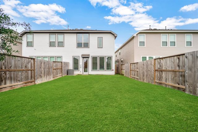 4127 Champlain Way, Iowa Colony, TX 77583