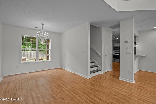 100 Hedingham Court, Wilmington, NC 28412