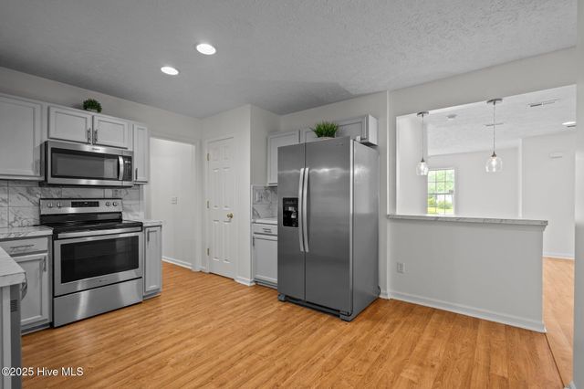 100 Hedingham Court, Wilmington, NC 28412