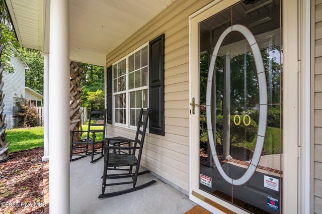 100 Hedingham Court, Wilmington, NC 28412