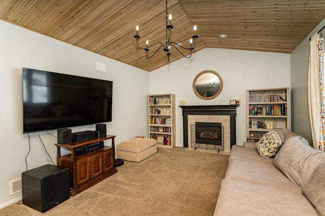 4541 Savannah Drive NW, Rochester, MN 55901