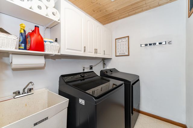 4541 Savannah Drive NW, Rochester, MN 55901