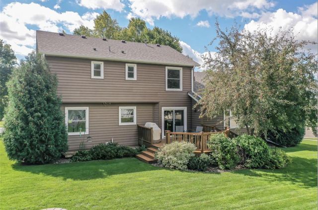 4541 Savannah Drive NW, Rochester, MN 55901