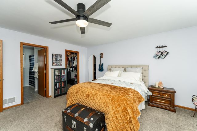 4541 Savannah Drive NW, Rochester, MN 55901