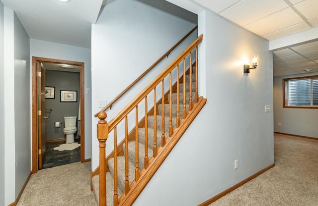 4541 Savannah Drive NW, Rochester, MN 55901