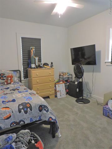 1465 Norton Street, Burton, MI 48529