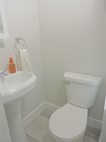 1465 Norton Street, Burton, MI 48529