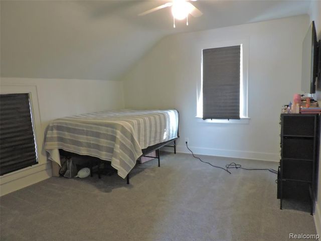 1465 Norton Street, Burton, MI 48529