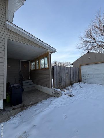 1465 Norton Street, Burton, MI 48529