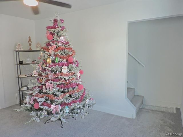 1465 Norton Street, Burton, MI 48529